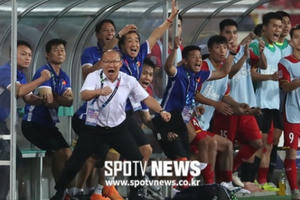 Báo Hàn Quốc ca ngợi chiến thắng ấn tượng của Việt Nam trước Malaysia