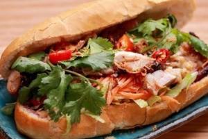 Từ ẩm thực ăn nhanh nước Mỹ đến chiếc bánh mì Việt Nam