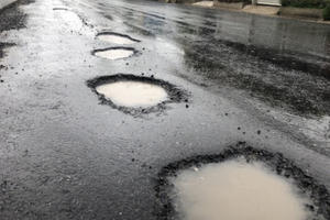 Tổng cục Đường bộ Việt Nam: “Kiên quyết xóa hết ổ gà trên các tuyến quốc lộ”