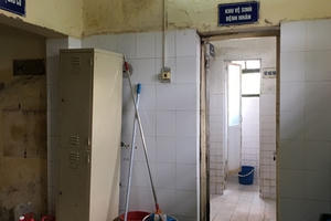 Trên 83% nhà vệ sinh của các bệnh viện có mùi hôi