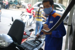 Slide - Điểm tin thị trường: Chỉ số giá tiêu dùng tháng 10 tăng cao vì giá xăng dầu Slide - Điểm tin thị trường: Chỉ số giá tiêu dùng tháng 10 tăng cao vì giá xăng dầu