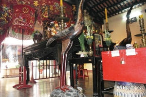 Giải mã biểu tượng văn hóa phần 2: Hình ảnh hạc đứng trên lưng rùa có ý nghĩa gì?