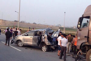 Hoãn phiên tòa phúc thẩm vụ tài xế lùi xe trên cao tốc khiến 4 người tử vong