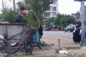 Bắc Giang: Bàng hoàng phát hiện thi thể thai nhi trong thùng rác