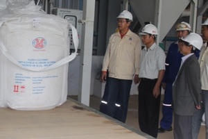 Ra lò sản phẩm Alumin đầu tiên tại Nhà máy Nhân Cơ