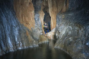 Quảng Bình: Phát hiện 57 hang động kỳ vĩ ở Phong Nha – Kẻ Bàng Quảng Bình: Phát hiện 57 hang động kỳ vĩ ở Phong Nha – Kẻ Bàng