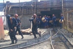 Quảng Ninh: Lại xảy ra tai nạn tại công ty than Hòn Gai, 2 người thương vong Quảng Ninh: Lại xảy ra tai nạn tại công ty than Hòn Gai, 2 người thương vong