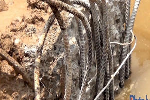 Cận cảnh móng cột điện 500kV gãy đổ bất thường(!?)