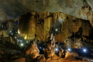 Khám phá động Thiên Đường - “Hoàng cung trong lòng đất” Khám phá động Thiên Đường - “Hoàng cung trong lòng đất”