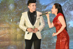 Đan Trường hội ngộ Cẩm Ly, song ca ăn ý trên sân khấu