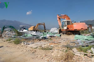 Khánh Hòa: Chính quyền buông lỏng quản lý, xây dựng trái phép tràn lan
