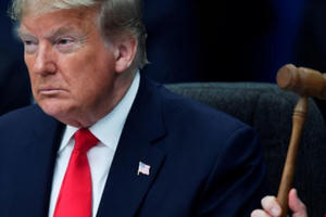 Những lý do ông Trump 'khó có thể bị phế truất'