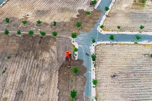 Thách thức chính quyền