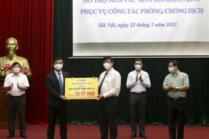 SHB ủng hộ 15 tỷ đồng, Tập đoàn T&T ủng hộ 1 triệu liều vaccine tới Bộ Y tế SHB ủng hộ 15 tỷ đồng, Tập đoàn T&T ủng hộ 1 triệu liều vaccine tới Bộ Y tế