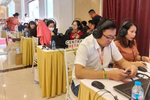 'Bắc cầu' cho hàng hóa Việt vươn khơi