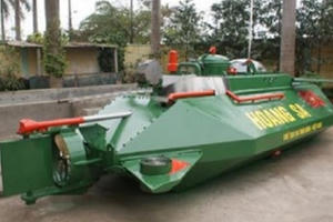 Phó Thủ tướng Vũ Đức Đam ủng hộ thử tàu ngầm tự chế Hoàng Sa trên biển