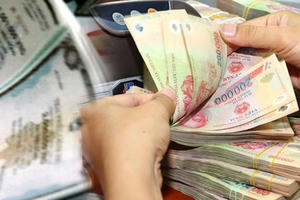 Nhà đất, xổ số đóng góp lớn vào thu ngân sách