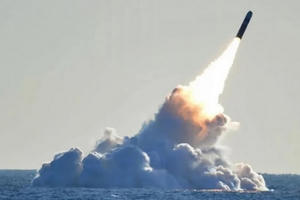 Trung Quốc phát triển tên lửa hạt nhân phóng từ tàu ngầm, tầm bắn 12.000km