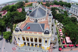 Đưa Nhà hát Lớn thành điểm du lịch: Còn nhiều chướng ngại Đưa Nhà hát Lớn thành điểm du lịch: Còn nhiều chướng ngại