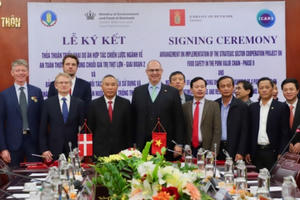 Đan Mạch hỗ trợ Việt Nam tăng cường an toàn thực phẩm