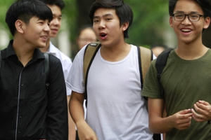 Thi tuyển vào lớp 10: Hà Nội có 325 thí sinh bỏ thi môn Ngữ văn Thi tuyển vào lớp 10: Hà Nội có 325 thí sinh bỏ thi môn Ngữ văn