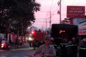 Một nhà dân cháy lớn ở đường Lạc Long Quân khiến ít nhất 7 người chết