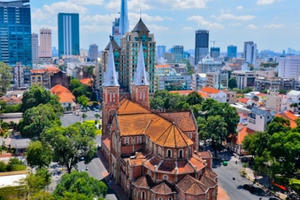 Bản tin Sài Gòn Plus: Jang Mi - Cô thợ may thích hát Bolero