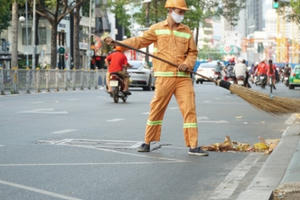 TPHCM: Buồn vui tâm sự công nhân vệ sinh trong Ngày Quốc tế Lao động 1/5