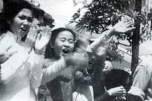 Những hình ảnh quý giá về thủ đô Hà Nội ngày giải phóng 10/10/1954