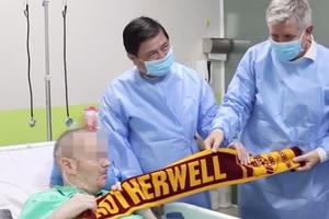 Còn 6 ca dương tính SARS-CoV-2, phi công người Anh hồi phục thần kỳ Còn 6 ca dương tính SARS-CoV-2, phi công người Anh hồi phục thần kỳ