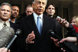 Ông chủ trường quay của Hollywood: Từ cậu bé bán rong trở thành tỷ phú