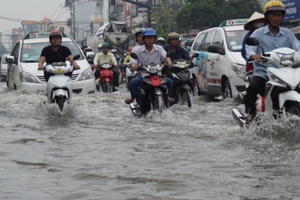 Triều cường vượt báo động 3, TP Hồ Chí Minh sẽ ngập nặng