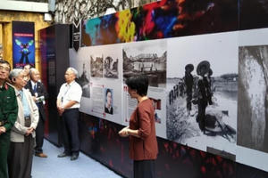 'Để bầu trời mãi xanh' tái hiện sống động một thời đạn bom