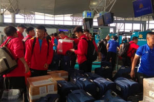 Đội tuyển bóng đá quốc gia lên đường tham dự giải bóng đá lớn nhất Châu Á