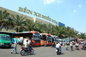 Bảo kê bến xe Miền Đông kêu oan