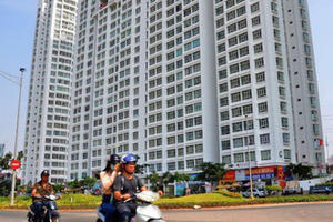 Thuế tài sản: Nên đánh luỹ tiến, chỉ miễn thuế cho người tàn tật và trẻ mồ côi?