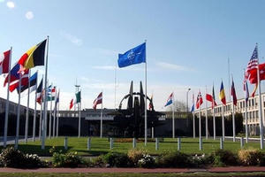 NATO cảnh báo thách thức gia tăng từ Trung Quốc, Nga