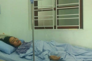 Vụ hành hung nữ giáo viên ngay trên lớp: Bộ GD&ĐT yêu cầu xử lý nghiêm