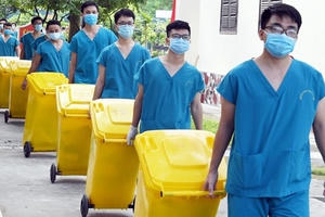 Xúc động tâm thư của cô giáo Bắc Giang tri ân các lực lượng trong khu cách ly Xúc động tâm thư của cô giáo Bắc Giang tri ân các lực lượng trong khu cách ly