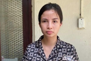 Quảng Ninh: "Tú bà" 9X trốn lệnh truy nã 13 năm bị bắt giữ tại khu cách ly