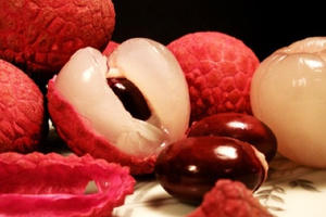 Những công dụng của quả vải