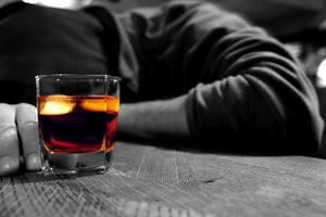 Hà Giang: 1 người tử vong, 2 người nhập viện sau khi uống rượu ngâm rễ cây