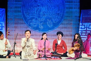 Nghệ thuật hát Xẩm cần luồng sinh khí mới Nghệ thuật hát Xẩm cần luồng sinh khí mới