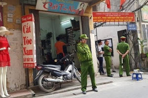 Hà Nội: Để lại thư tuyệt mệnh, người đàn ông treo cổ trên cây cột điện tự tử