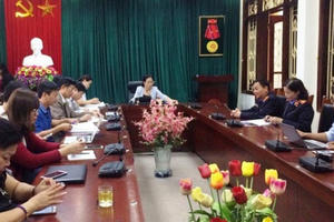 Trên nóng, dưới cũng bắt đầu nóng