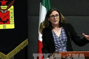 EU chuẩn bị đánh thuế lên hàng hóa Mỹ EU chuẩn bị đánh thuế lên hàng hóa Mỹ