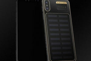 Xuất hiện phiên bản iPhone X Tesla không bao giờ hết pin