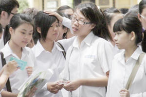 Thi lớp 10 chuyên: 1 chọi 10!