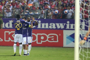 HAGL còn đá V-League cho vui đến bao giờ?