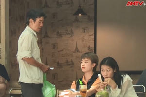 Clip - Gái xinh đùa ác bùng hàng shipper và cái kết không ngờ